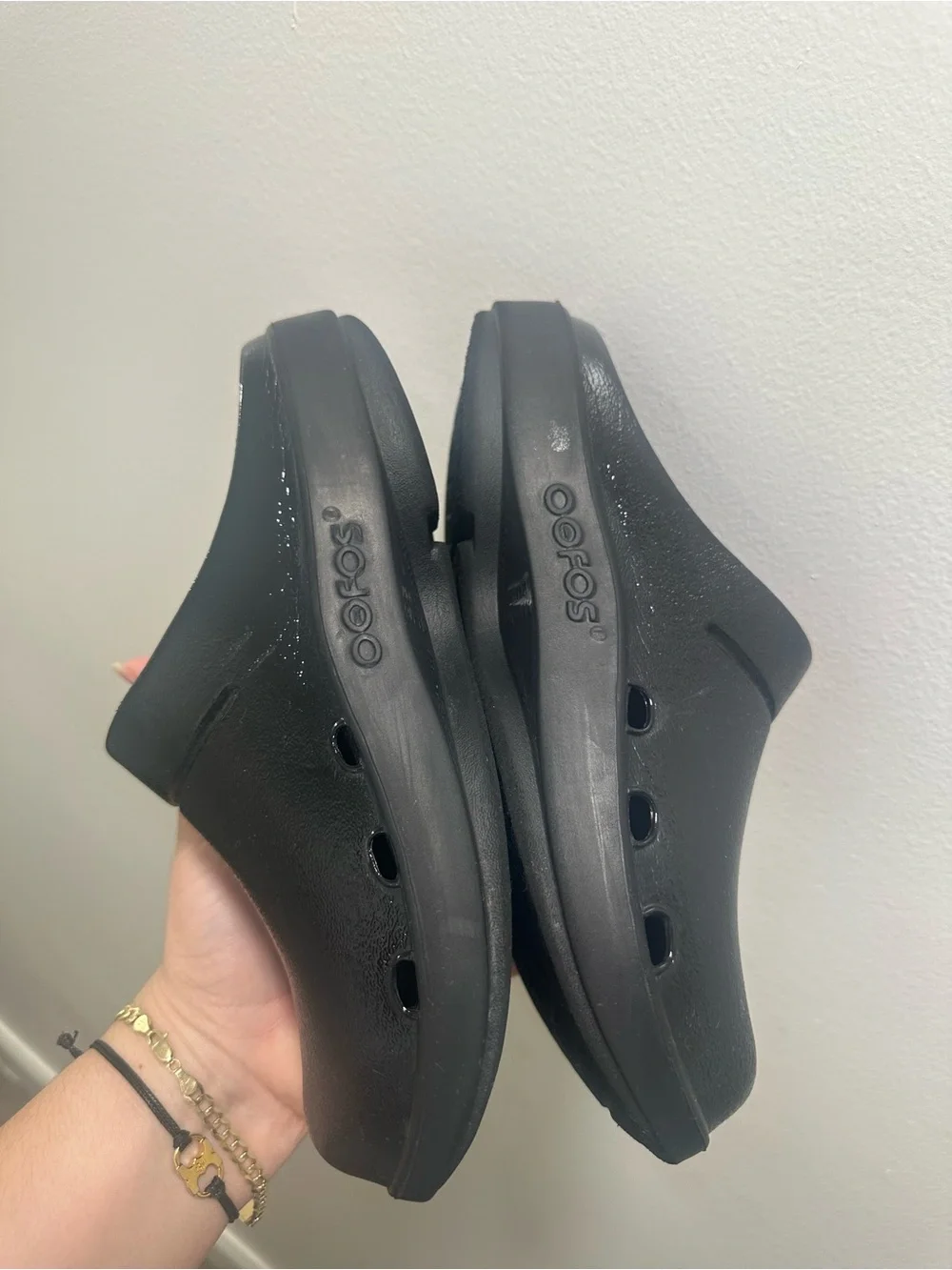 OOFOS OOcloog Black Active Recovery Clogs - Size Women’s 6 / Men’s 4 (EU 37)